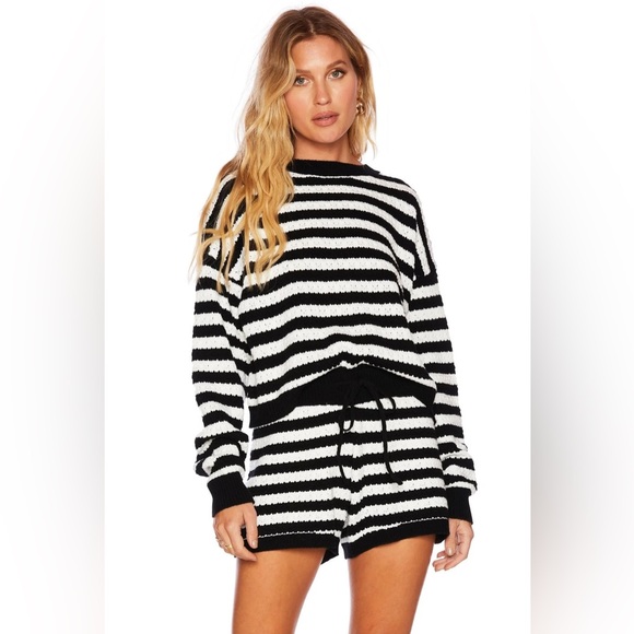 BEACH RIOT Beach Sweater Black & White Stripe - Picture 2 of 8